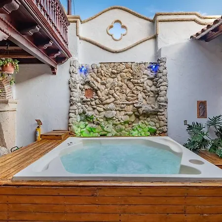6bd Casa De La Moneda, Walled * Cartagena