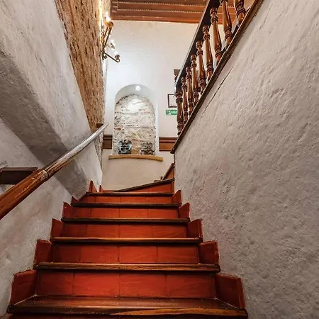 Holiday home 6bd Casa De La Moneda, Walled *
