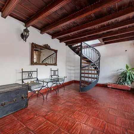 6bd Casa De La Moneda, Walled * Cartagena